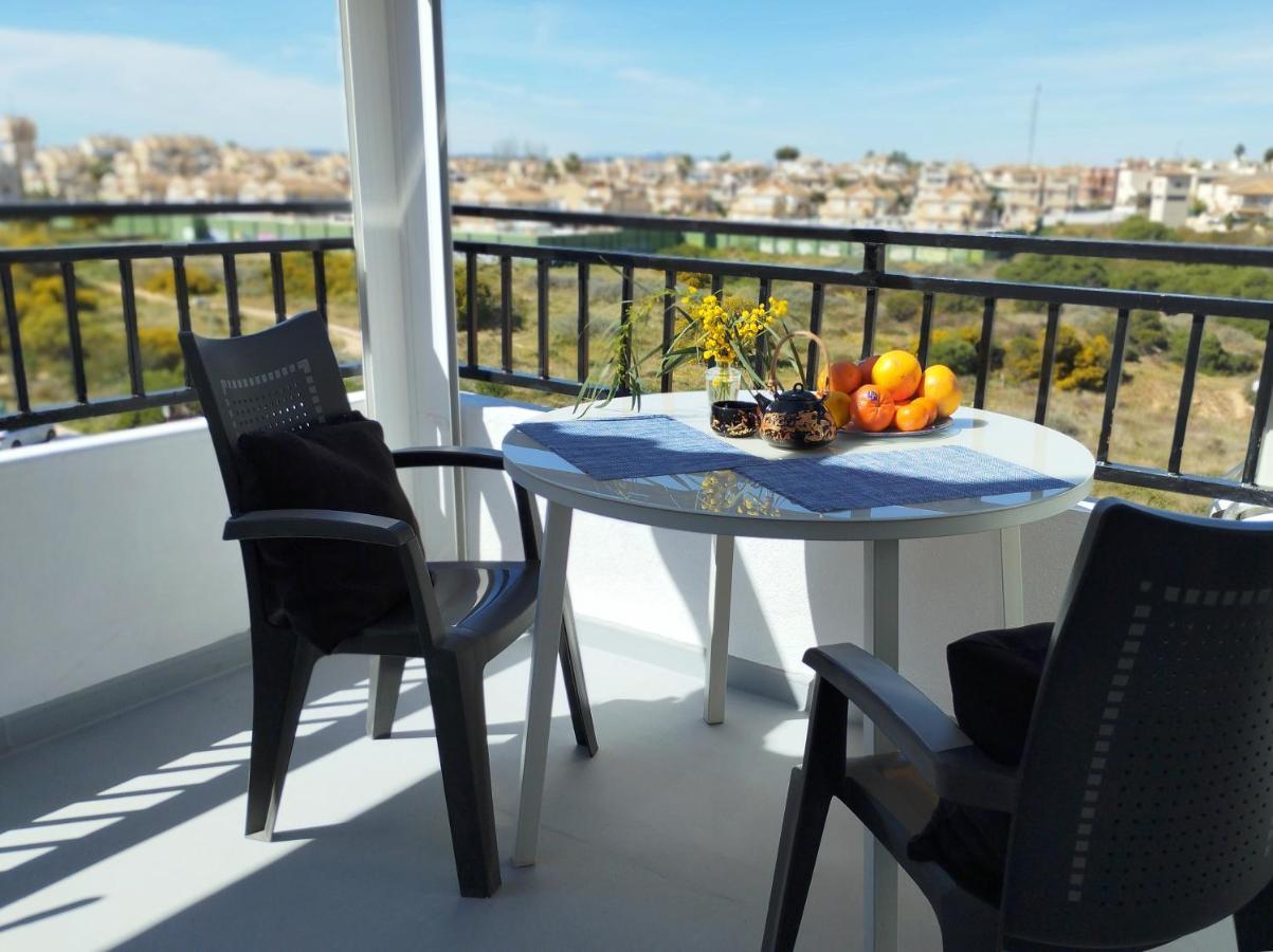 Sunny Apartment With 2 Terraces تورّيفيِخا المظهر الخارجي الصورة